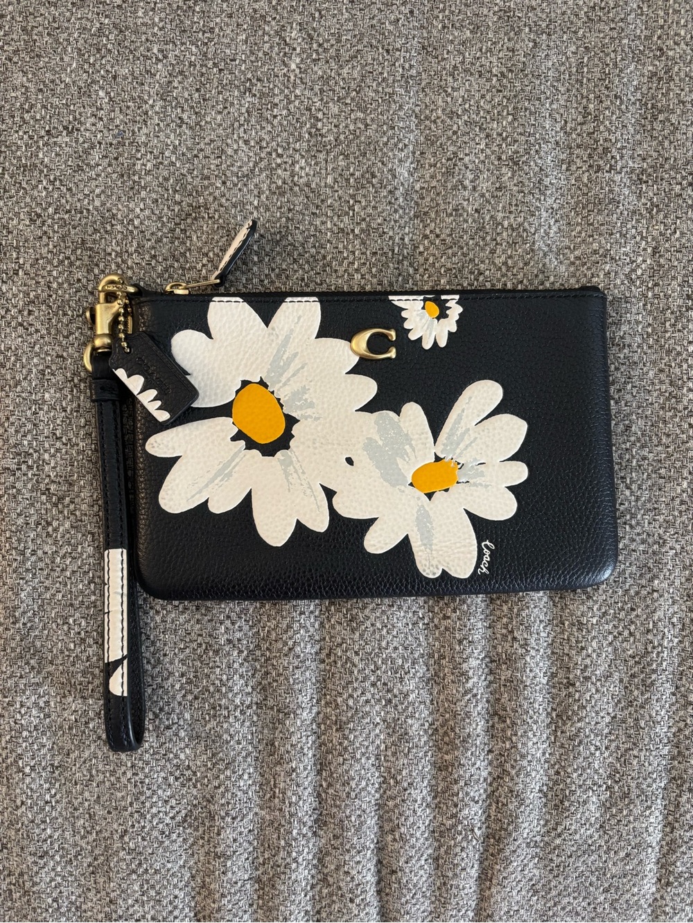 Coach Small Black Daisy Wristlet